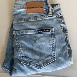 Calvin Klein High Rise Skinny Ankle